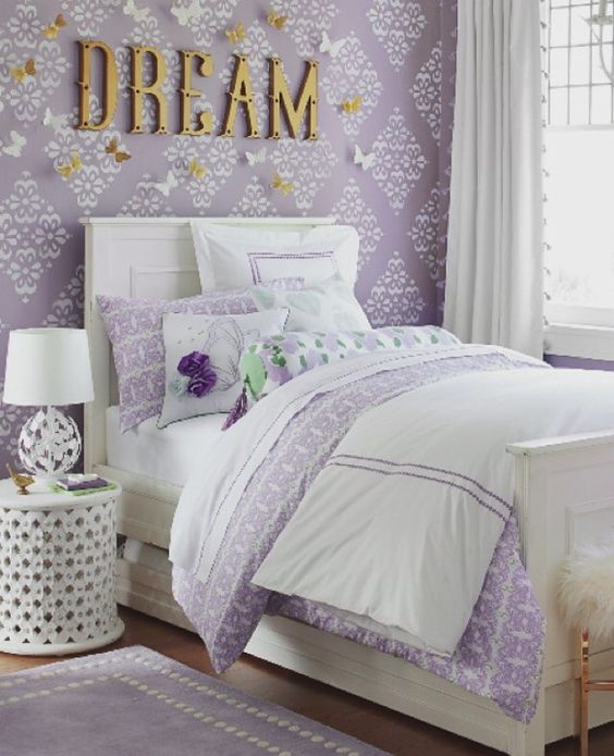 105 Mẫu Decor trang trí phòng ngủ đẹp tone tím mộng mơ