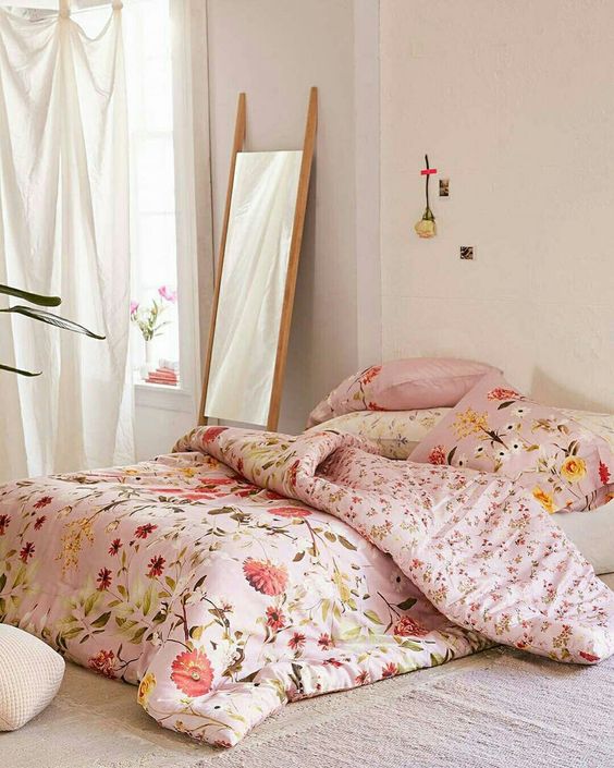 120 + Mẫu thiết kế Decor phòng ngủ Đẹp Chill với drap hoa nhí