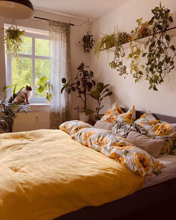 109 Mẫu Decor và đồ trang trí phòng ngủ vintage hoặc Hàn Quốc đẹp với nhiều cây xanh
