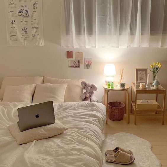 112 Cách Decor TƯỜNG Phòng ngủ với tranh vải đẹp