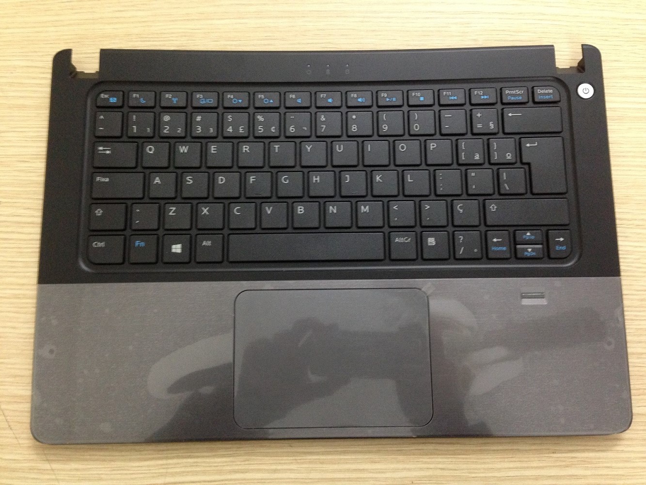 Hình ảnh Bàn Phím Laptop Dell Màu đen đơn Giản